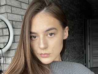 Еротичен видео чат momyMaria