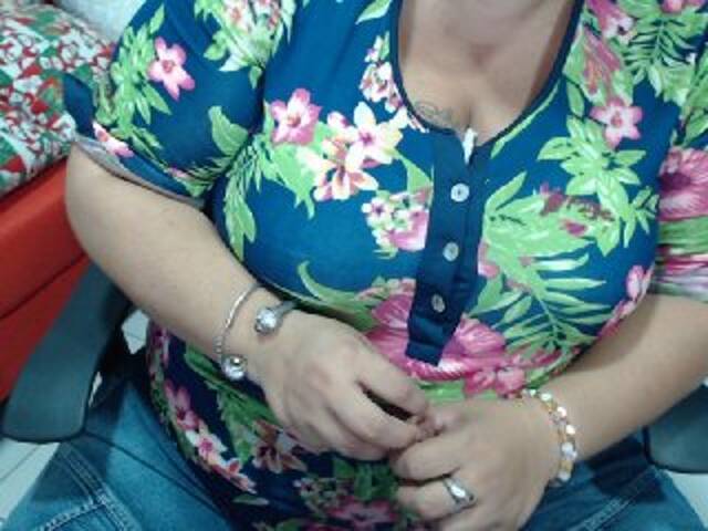 Екранни снимки на излъчване monalindagold