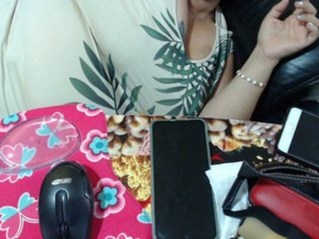 Екранни снимки на излъчване monalindagold