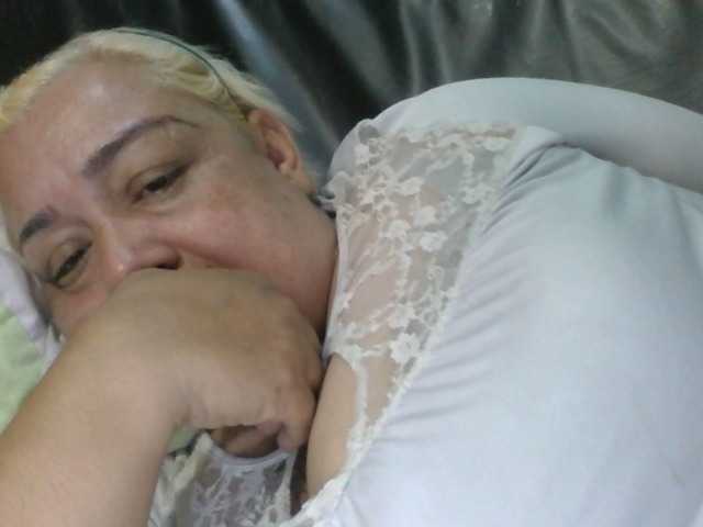 Екранни снимки на излъчване monalindagold