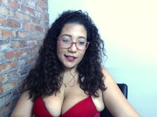Снимки Monica-Ortiz I'm in my office bored let's have fun!! #ASS #LATINA #NEW #BIGTITS #SEXY #PVT #SEX #LUSH #PUSSY #FUCK