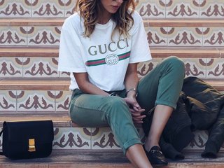 Еротичен видео чат MonicaGucci