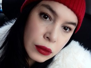 Еротичен видео чат MonicaMiaa