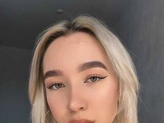 Еротичен видео чат monicaspace