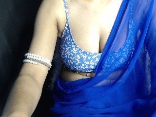 Еротичен видео чат Monika67