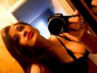 Еротичен видео чат monika911