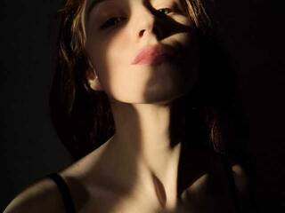 Еротичен видео чат monyamyr