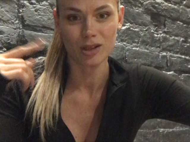 Екранни снимки на излъчване Moon00Light