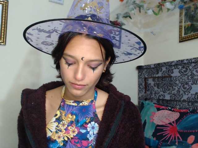 Екранни снимки на излъчване moonlightstl