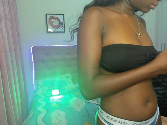 Екранни снимки на излъчване More-hot