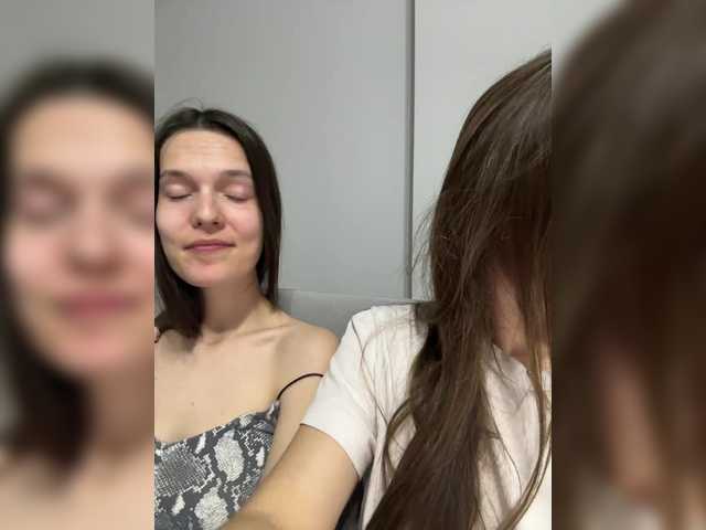 Снимки mrrgirls сиськи-91 ток-1 девушка пися-1 девушка 99 ток