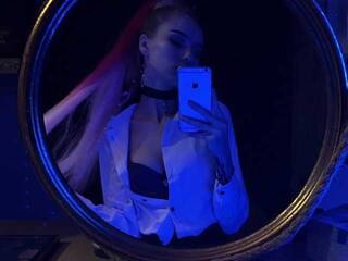 Еротичен видео чат MrsAmyS4