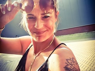Еротичен видео чат Ashley-Rose