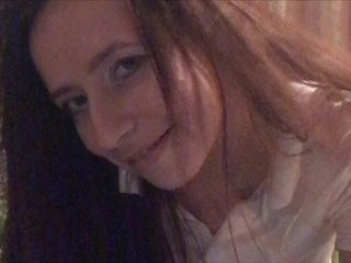 Снимки MrsSexy906090 I am new girl I can add you in my friends for 15 tokens tip me 15 and you can start be friends with me)))I like undress all my clothes in pvt or in group chat)))Start pvt and I can start get naked