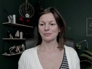 Еротичен видео чат mrsVivian