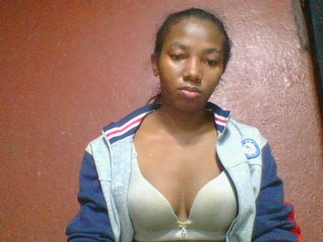 Екранни снимки на излъчване Nadiah1