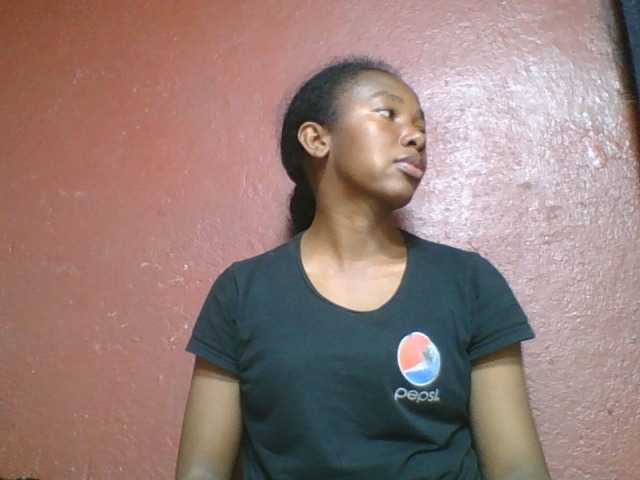 Екранни снимки на излъчване Nadiah1