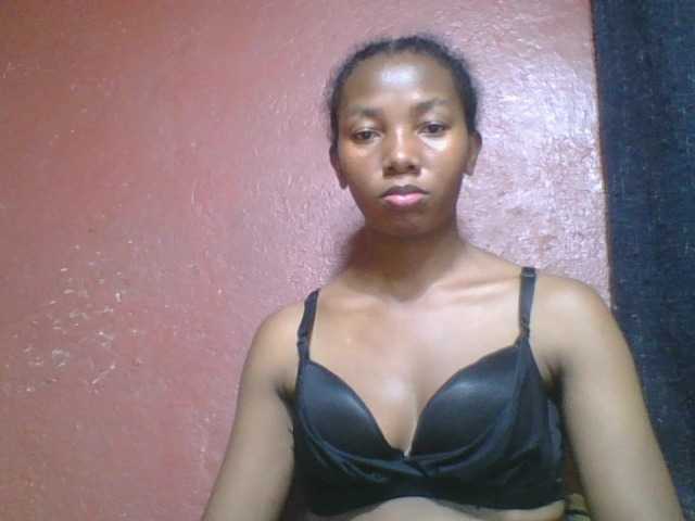 Екранни снимки на излъчване Nadiah1