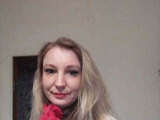 Еротичен видео чат Nadin-2