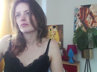 Еротичен видео чат NadineGold