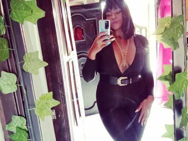 Снимка на профила Nahomy-07