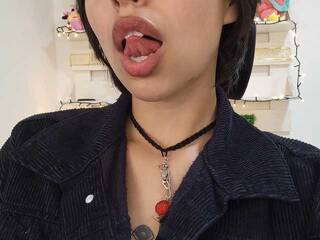 Еротичен видео чат NanaRott01