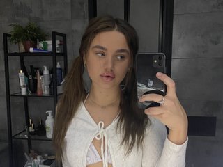 Еротичен видео чат Naomimif
