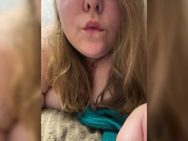 Екранни снимки на излъчване NastyTits