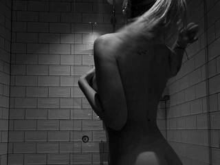 Еротичен видео чат Natallie