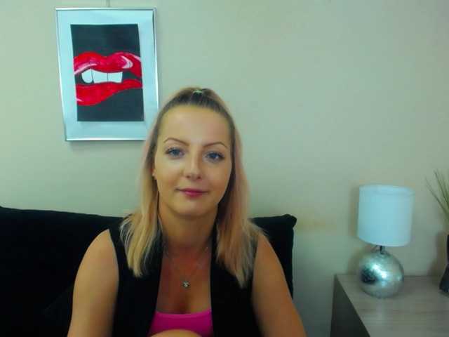 Снимки NatalieKiss Hey guys :) TIP ME FOR FOLLOW. STAND UP- 20 tks. open ur cam- 30tks, show legsfeetheels-25tks, shake ass-45,shake tits-55,tongue play-50, make my day -1000,if someone want more -ask me, if u want just to have good fun-join me