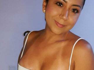 Еротичен видео чат NatashaCors