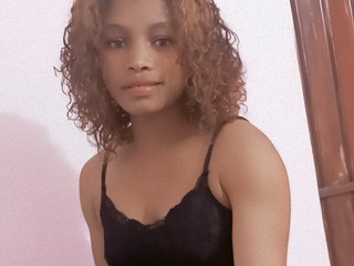 Еротичен видео чат Nathalie0
