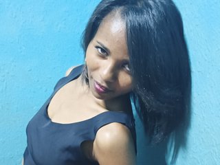 Еротичен видео чат Nathianah