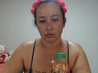 Екранни снимки на излъчване naughty-lady