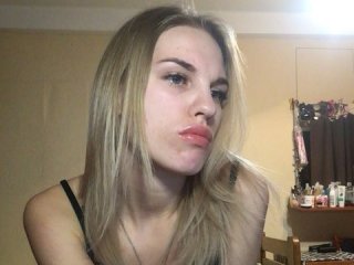 Екранни снимки на излъчване NaughtyAlex1