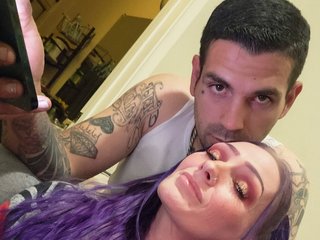 Еротичен видео чат NaughtyLilChanel
