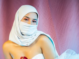Еротичен видео чат Nayla-samira