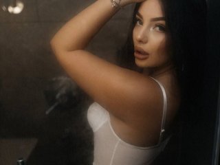 Еротичен видео чат NaynaVelvet