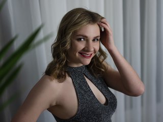 Еротичен видео чат NellaHeart