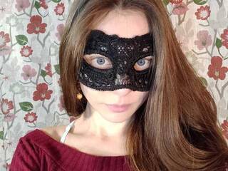 Еротичен видео чат Nellinevdele