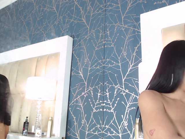 Екранни снимки на излъчване NiaLopez1
