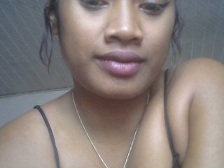 Еротичен видео чат Nickaelle