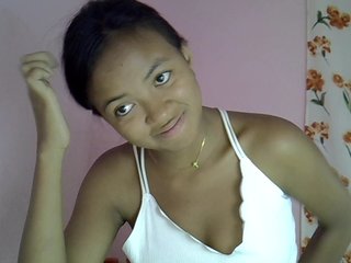 Еротичен видео чат Nickylouama