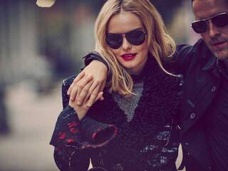 Еротичен видео чат Nicol-Nikko