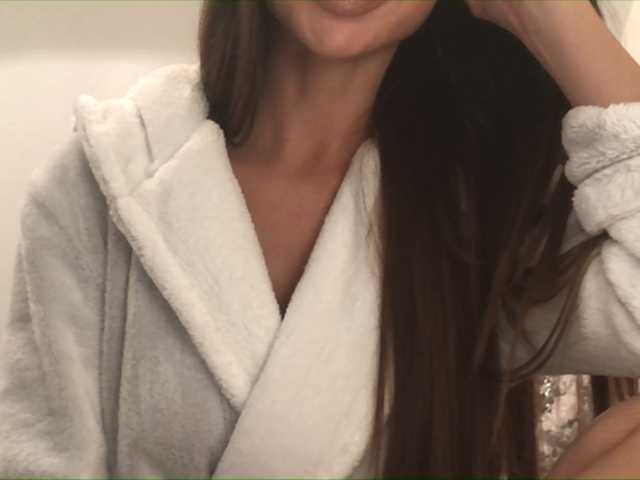 Екранни снимки на излъчване nicole21x