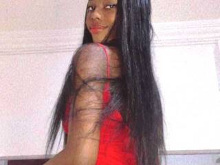 Еротичен видео чат Nicolette-x