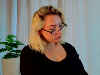 Еротичен видео чат NikaDreem