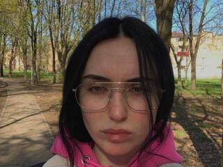 Еротичен видео чат NikaLune