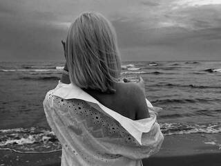 Еротичен видео чат NIKI29000