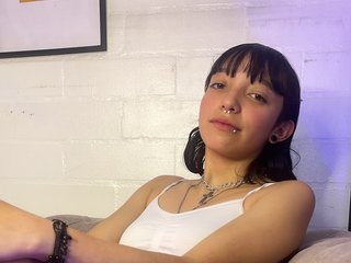 Еротичен видео чат Nikkenyx